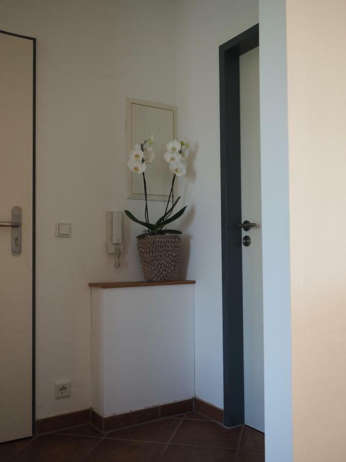 דיסלדורף B8 - Just A Private Accommodation מראה חיצוני תמונה