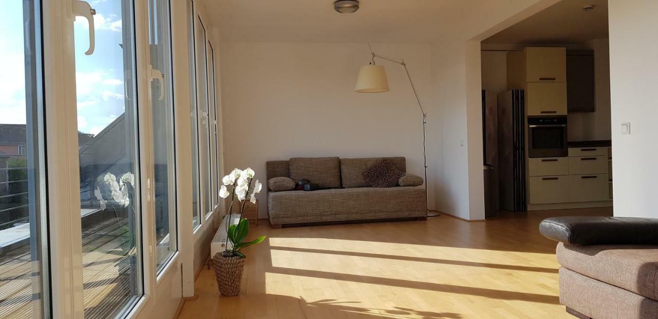 דיסלדורף B8 - Just A Private Accommodation מראה חיצוני תמונה