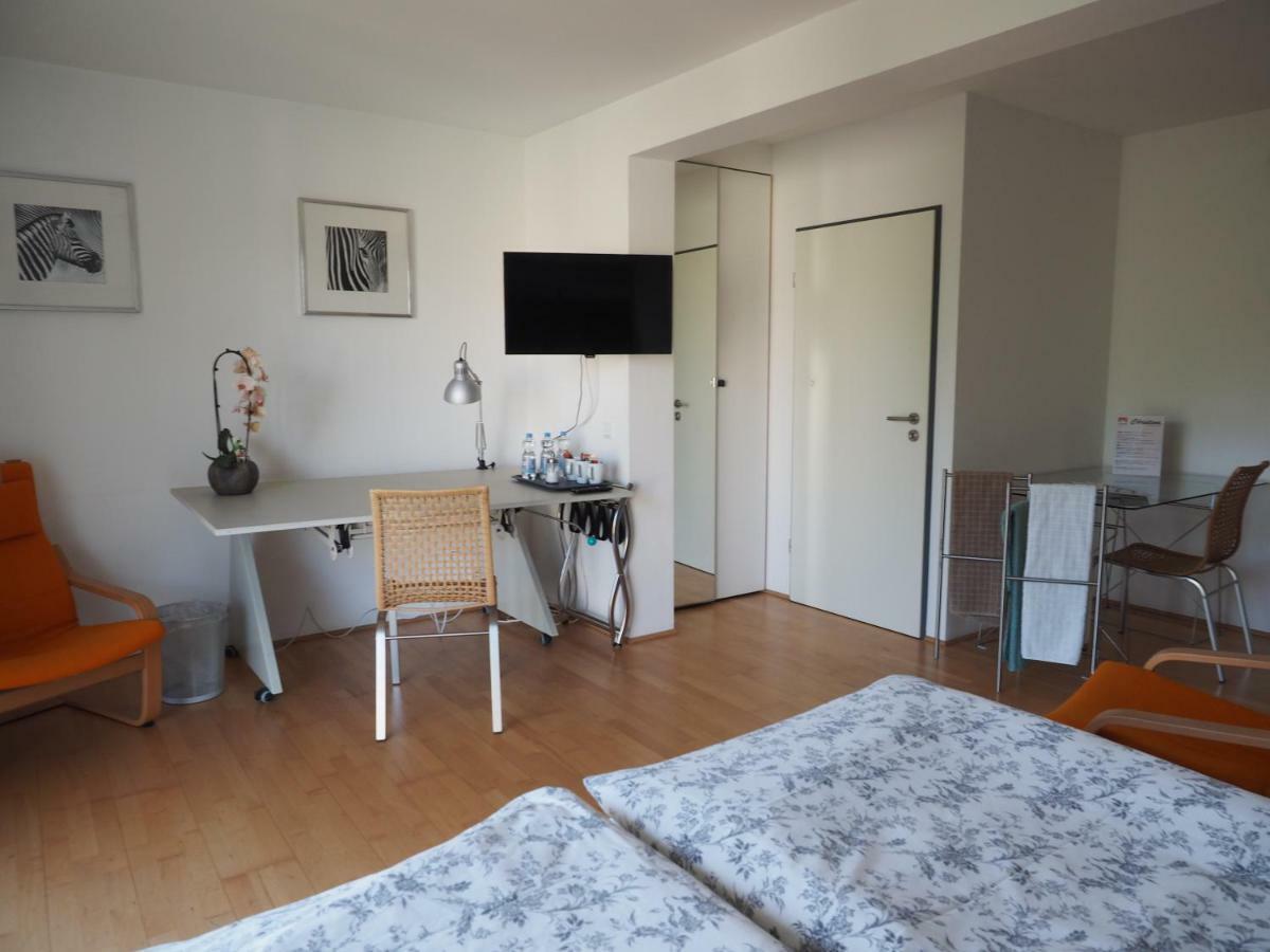 דיסלדורף B8 - Just A Private Accommodation מראה חיצוני תמונה